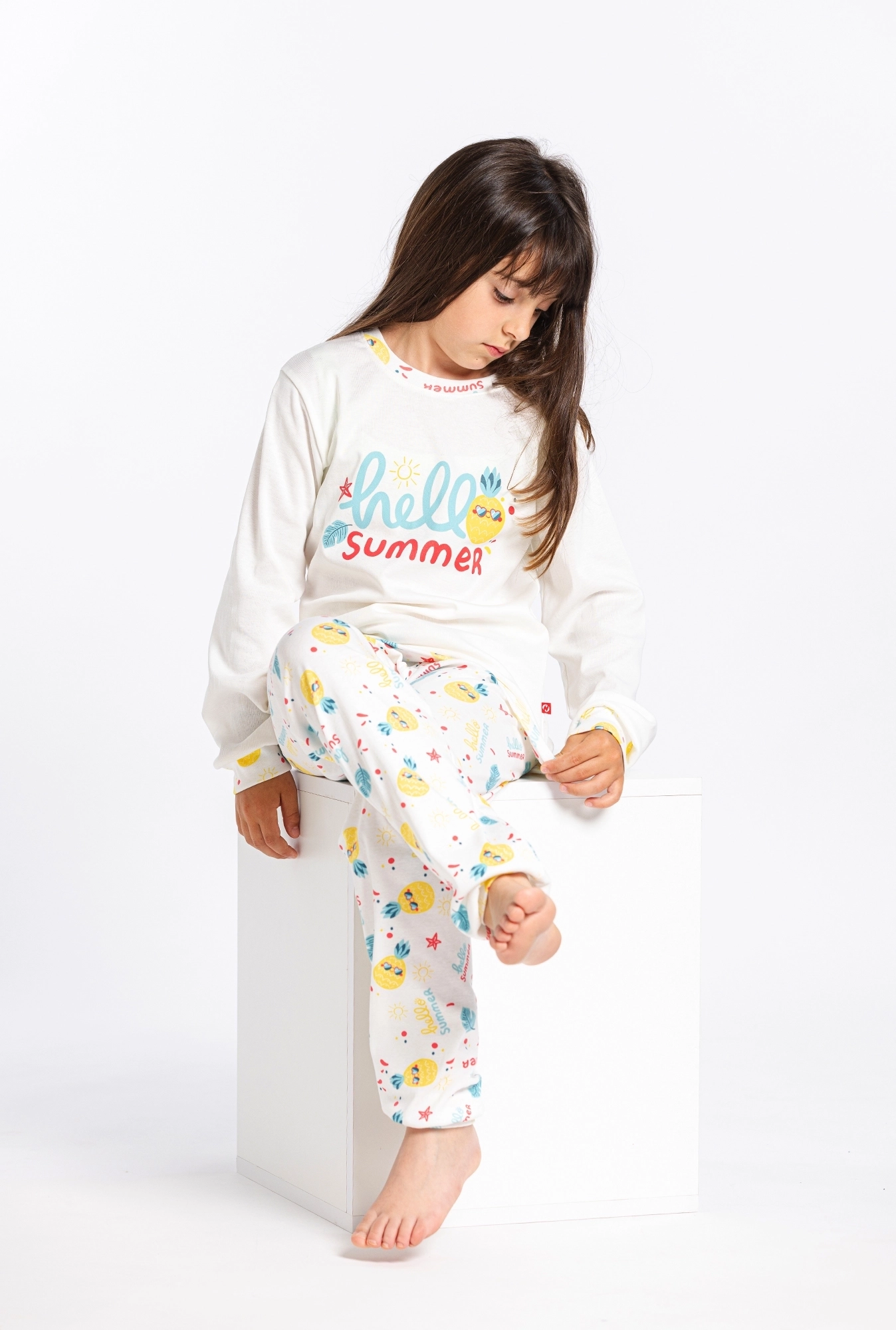https://api.intricco.croonus.com/croonus-uploads/products_gallery/file/2348/4323/pidzama-za-devojcice-hello-summer-2-1751451498.webp