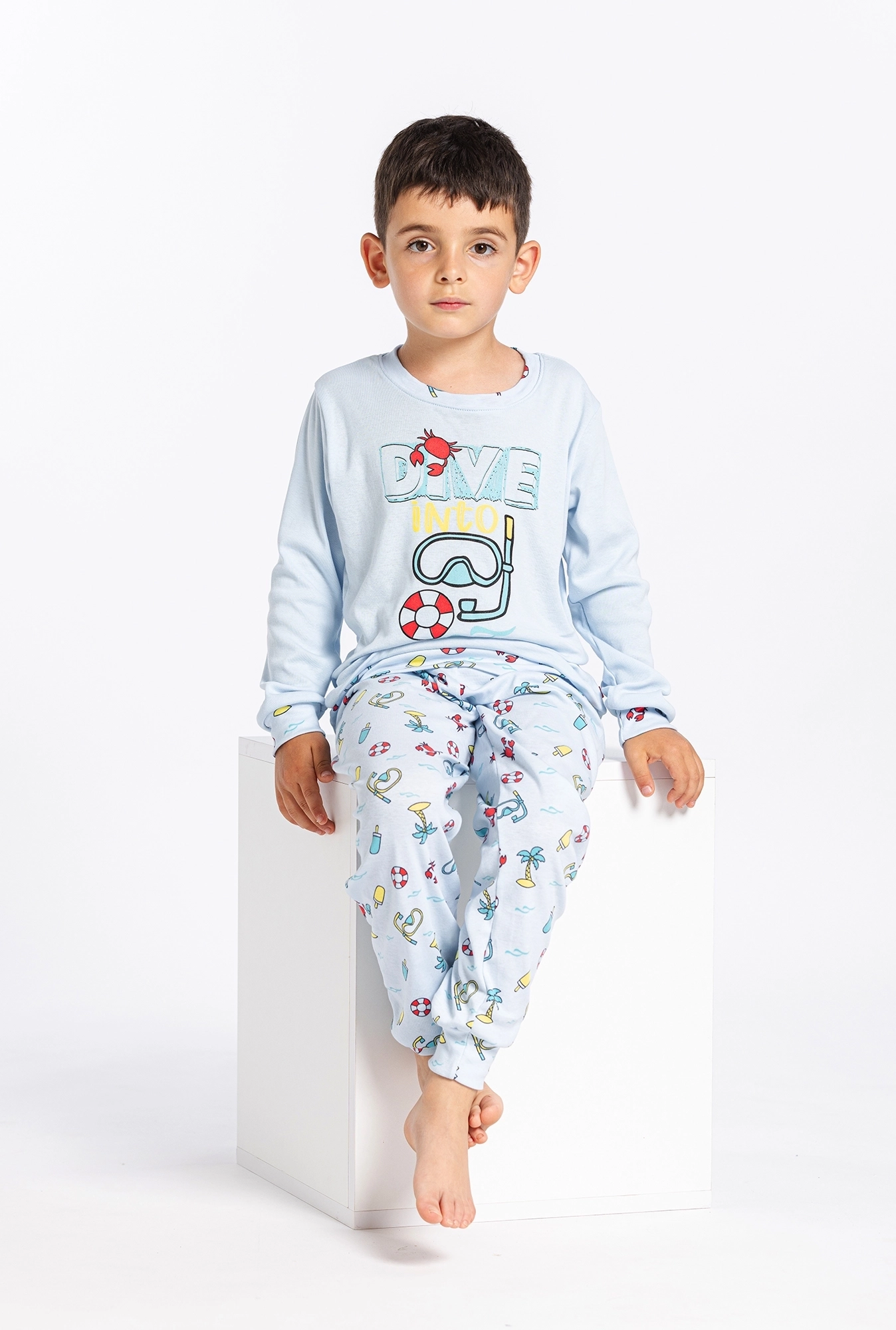 https://api.intricco.croonus.com/croonus-uploads/products_gallery/file/2356/4339/pidzama-za-decake-dive-into-sleep-2-1751451929.webp