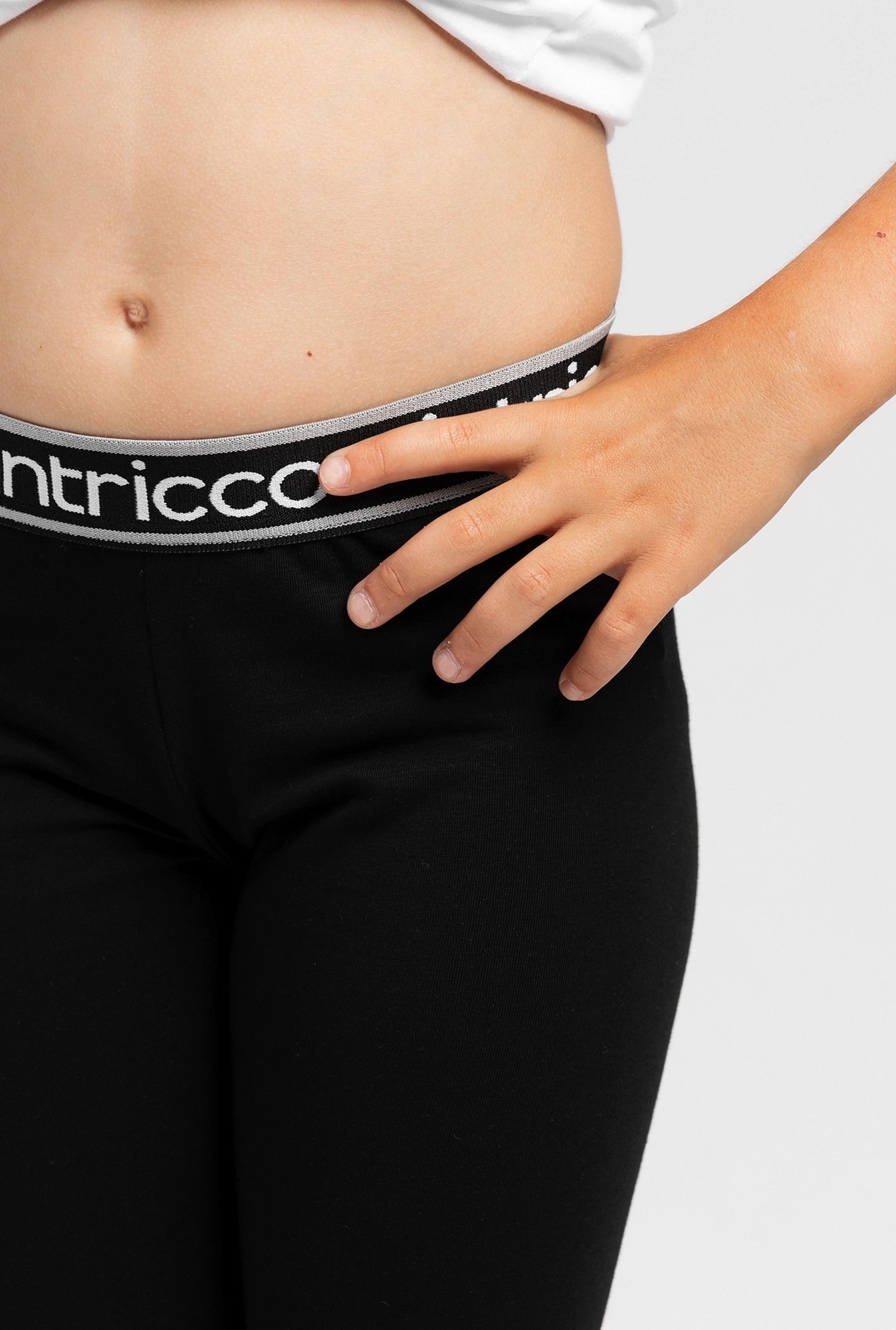 https://api.intricco.croonus.com/croonus-uploads/products_gallery/file/2648/4765/biciklisticke-zs-devojcice-6-1754726290.webp