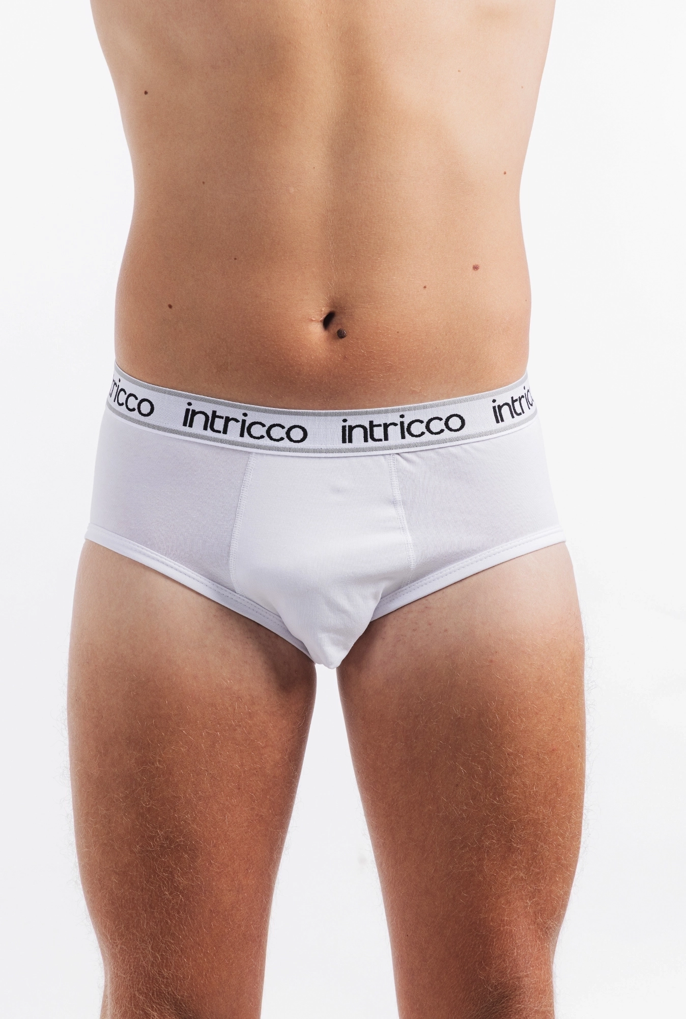 https://api.intricco.croonus.com/croonus-uploads/products_gallery/file/2849/5383/muski-slip-bela-s-1760080138.webp