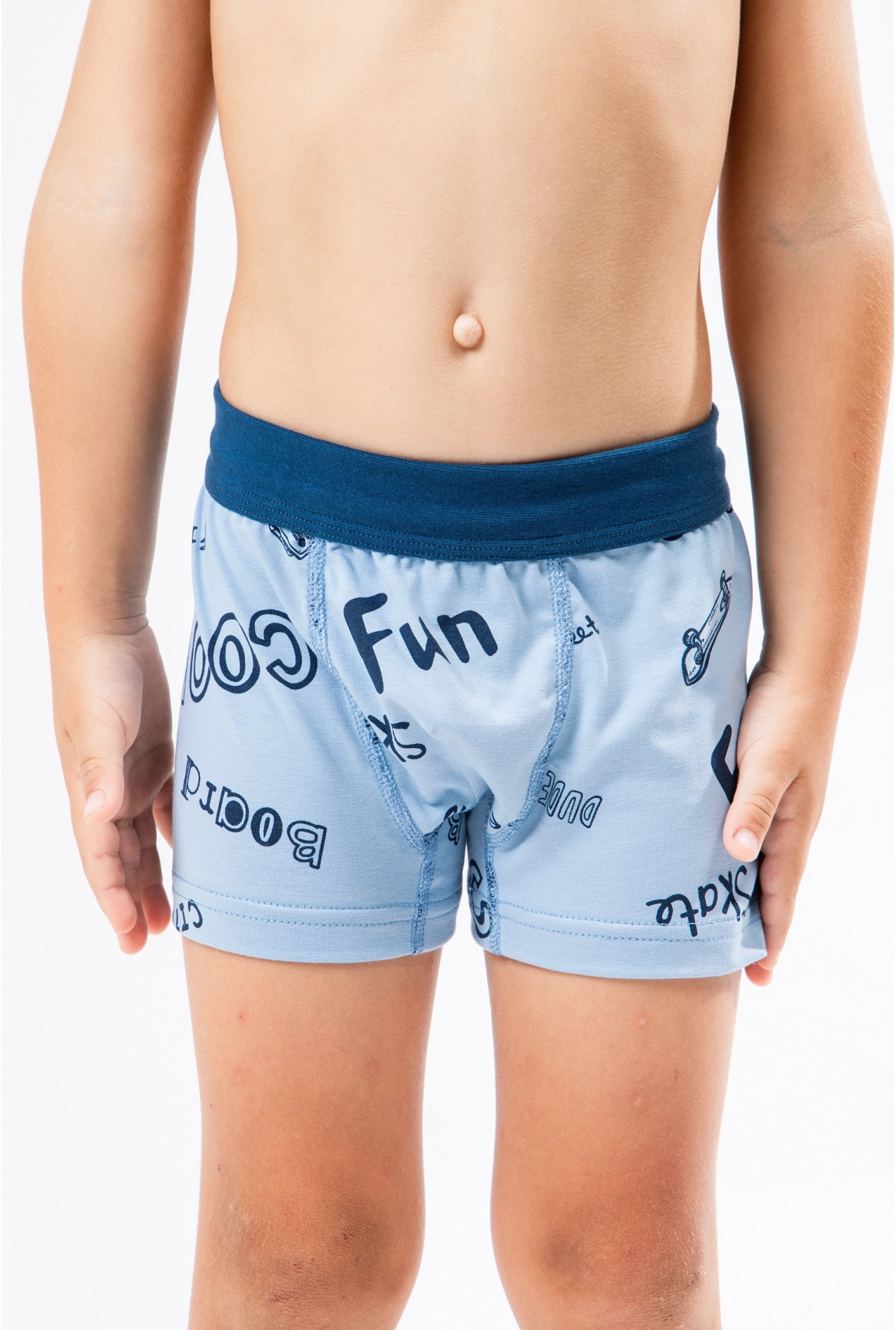 https://api.intricco.croonus.com/croonus-uploads/products_gallery/file/2922/5648/bokserice-za-decake-plavi-print-2-1760516692.webp
