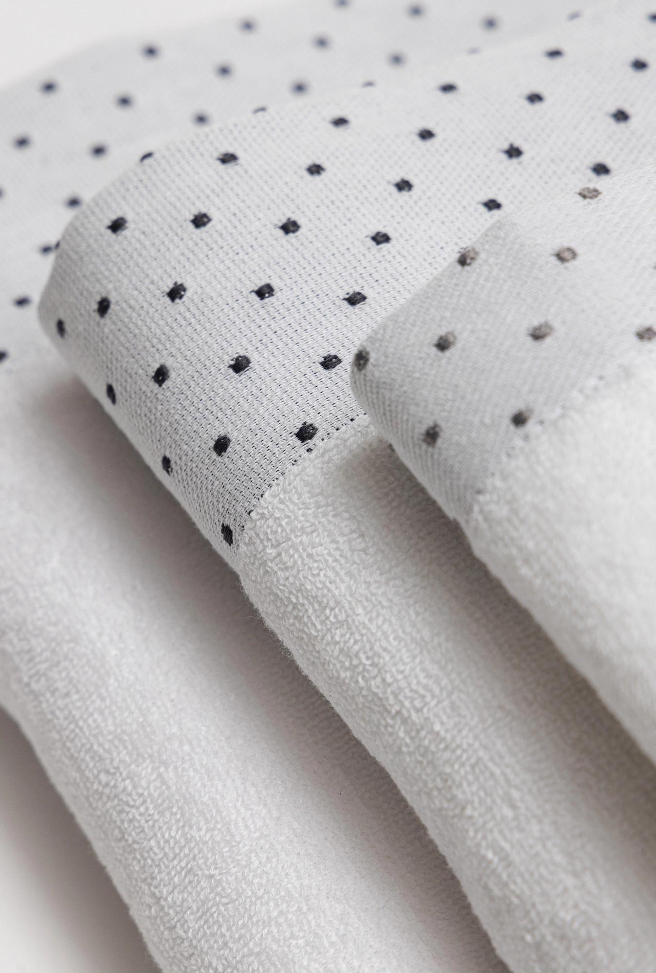 Peškir Smaragd - Bela