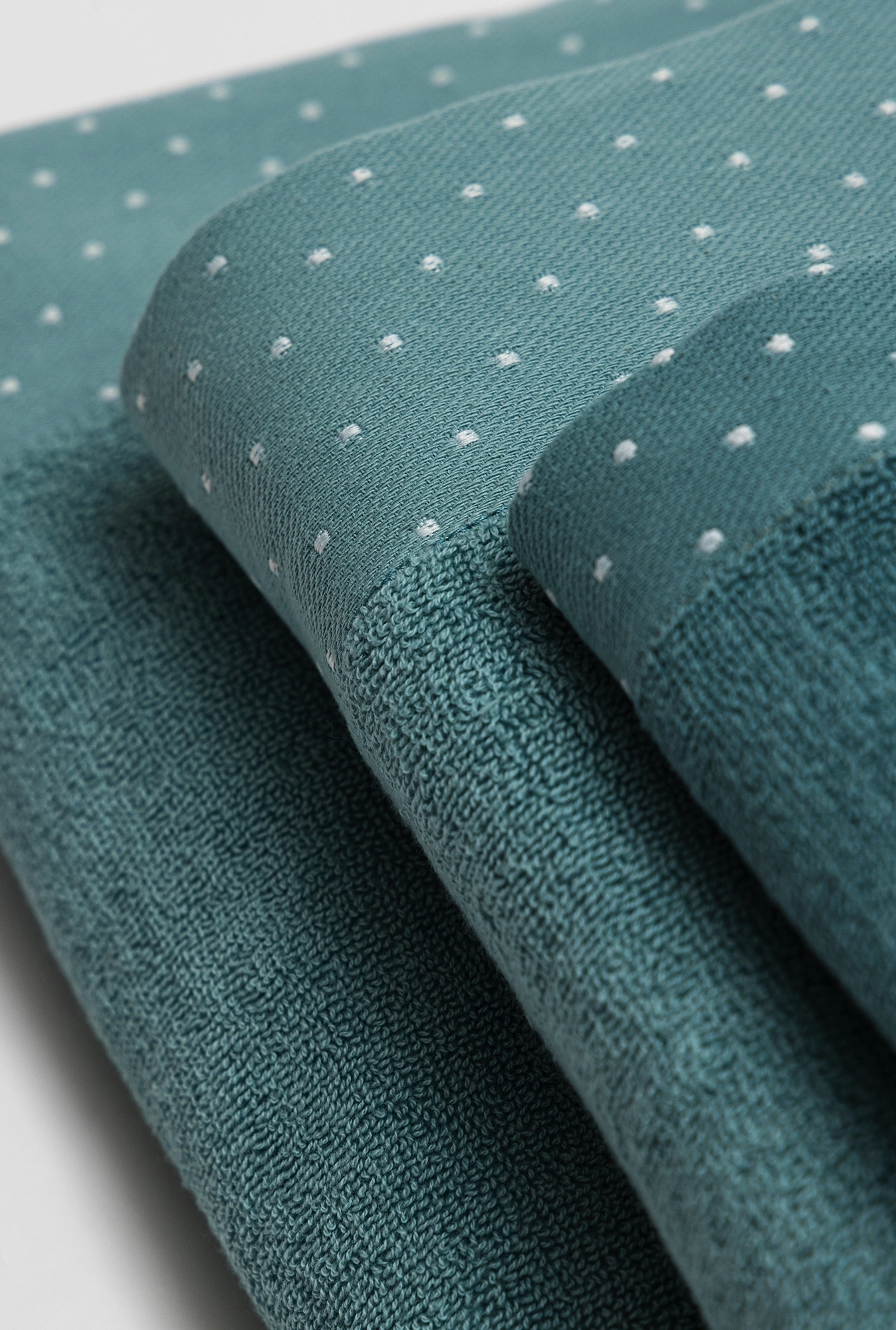 Peškir Smaragd - Rezedo